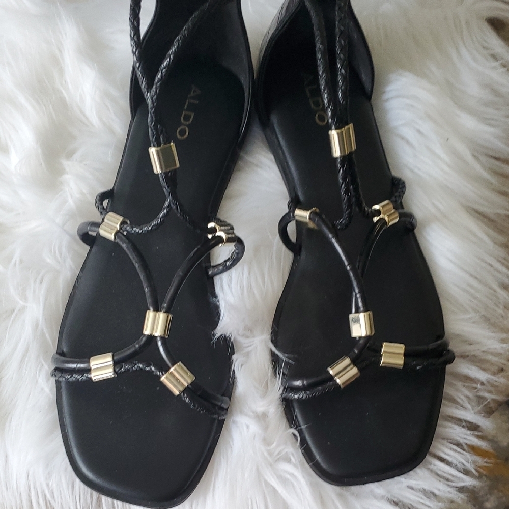 Aldo Black Sandals with Gold Accents Size 8.5 - Picture 12 of 14